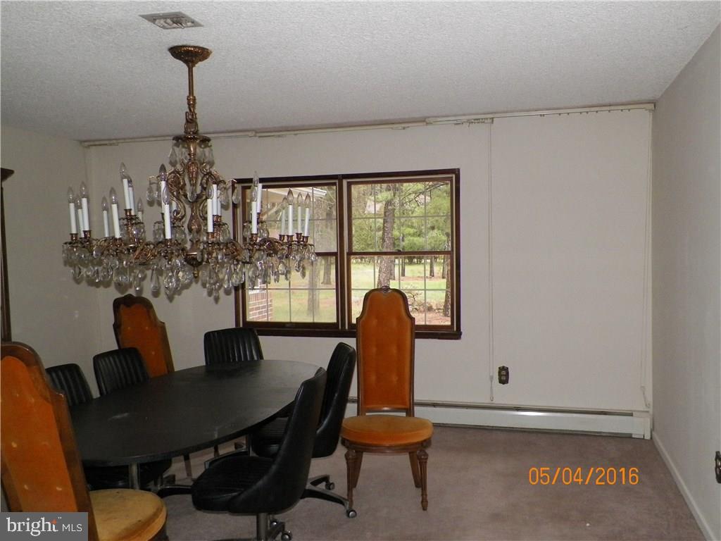 940 Nugentown Road Tuckerton, NJ 08087 - Photo 6 of 26 Gallery Image 6