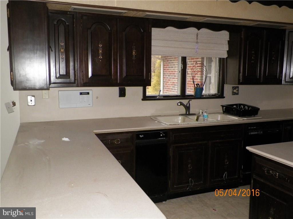 940 Nugentown Road Tuckerton, NJ 08087 - Photo 9 of 26 Gallery Image 9