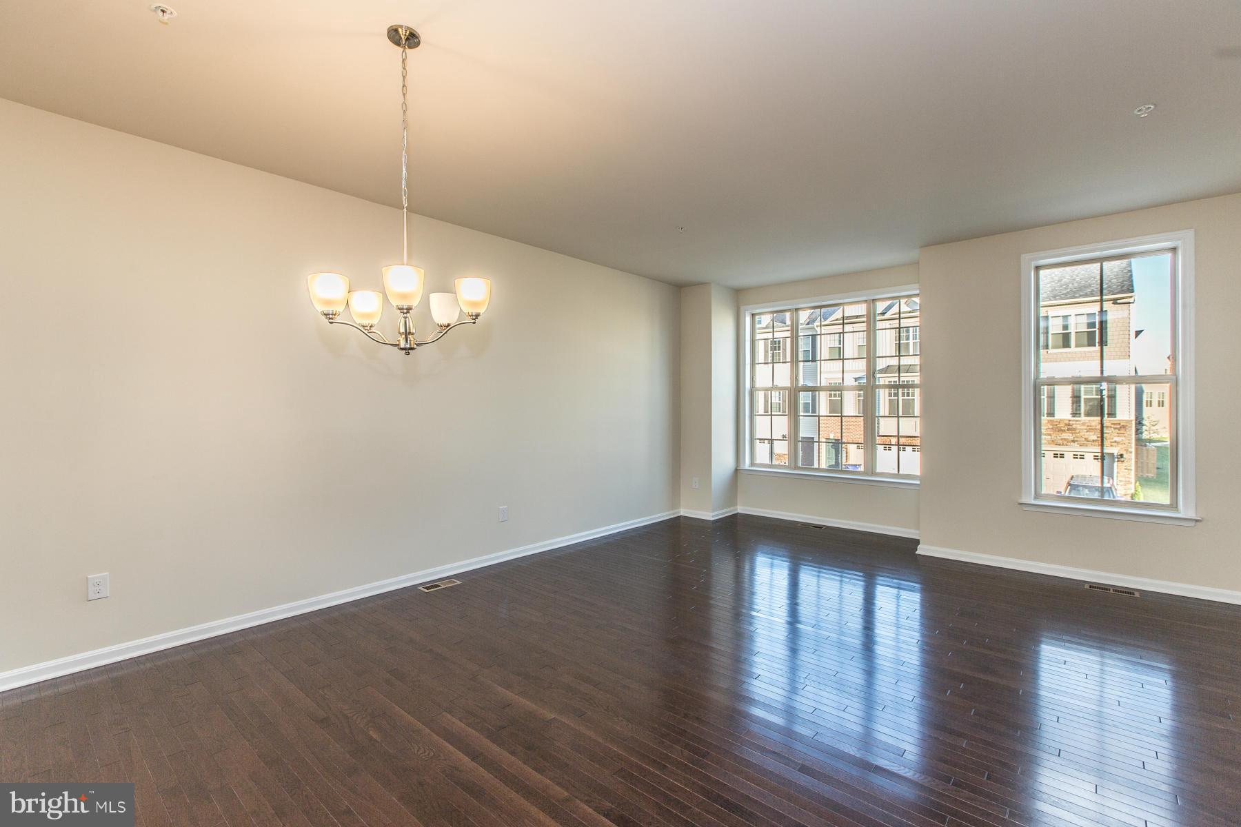 4708 Cambria Road Frederick, MD 21703 - Photo 2 of 24 Interior (General)