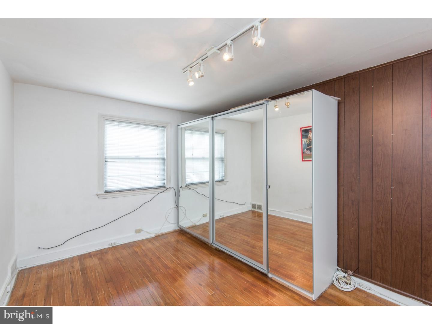 7513 Sherwood Road Philadelphia, PA 19151 - Photo 23 of 25 Gallery Image 23