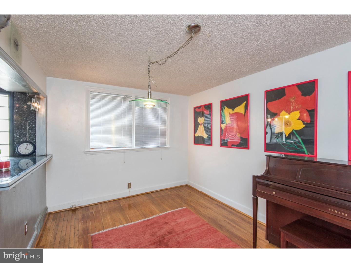 7513 Sherwood Road Philadelphia, PA 19151 - Photo 6 of 25 Gallery Image 6