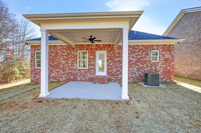 $348,900 | 336 North Fork Branch Road, Normandy, TN 37360