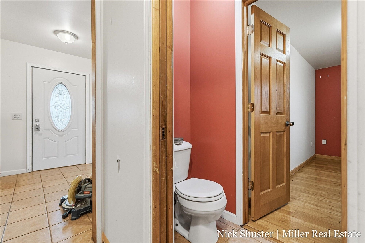 5375 Lansing Road Potterville, MI 48876 - Photo 20 of 46