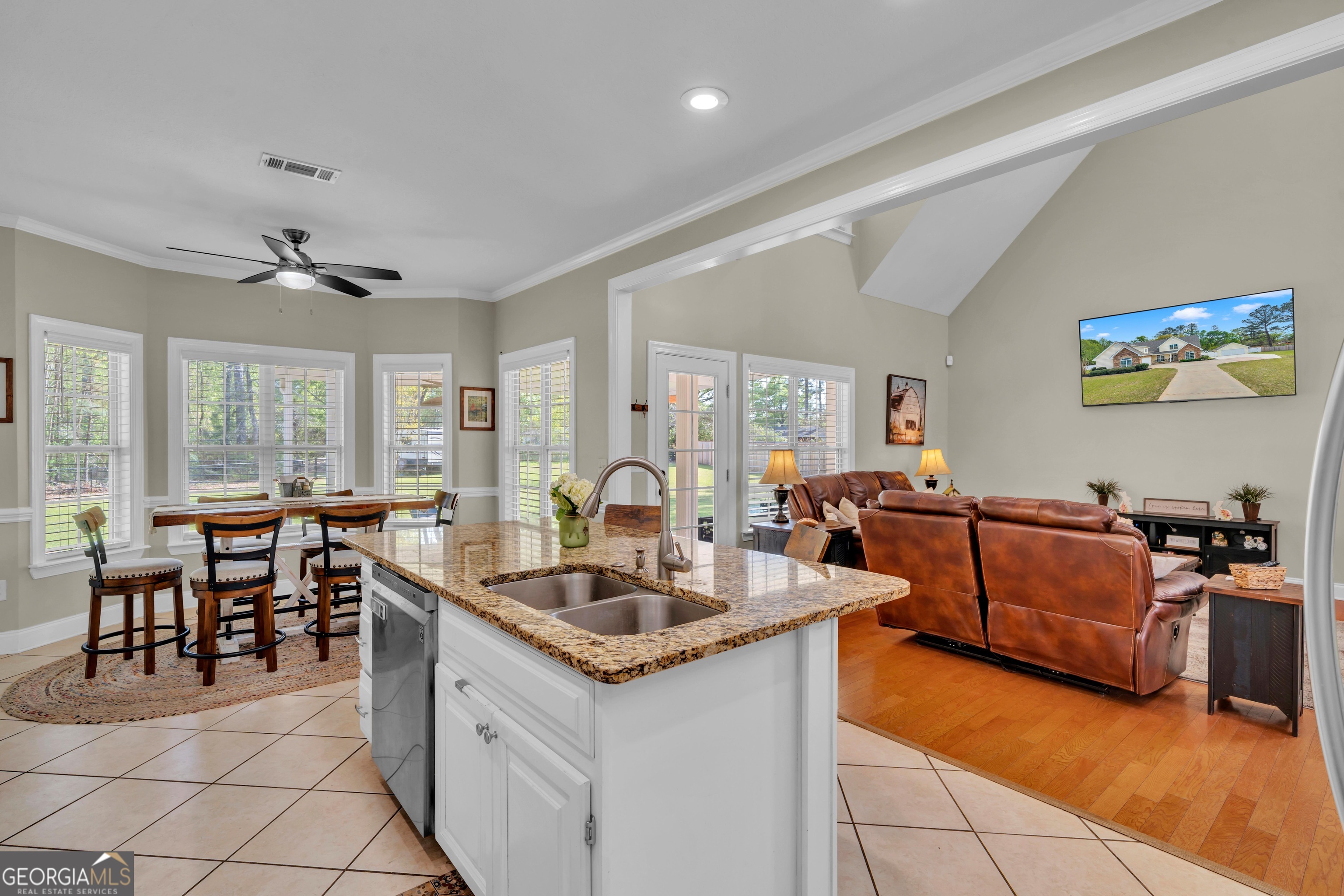 208 Hedge Row Dublin, GA 31021 - Photo 18 of 44