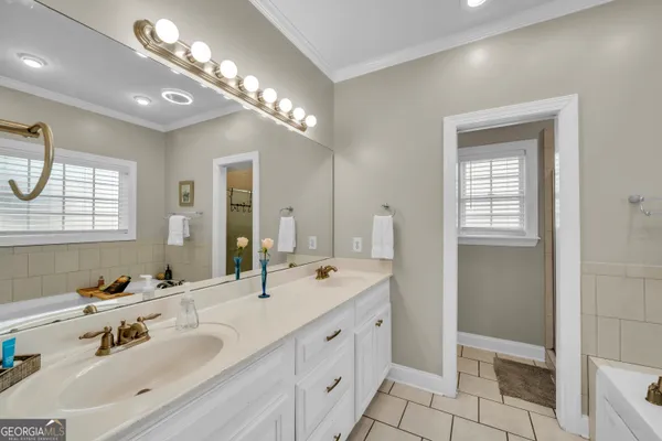 $425,000 | 208 Hedge Row, Dublin, GA 31021