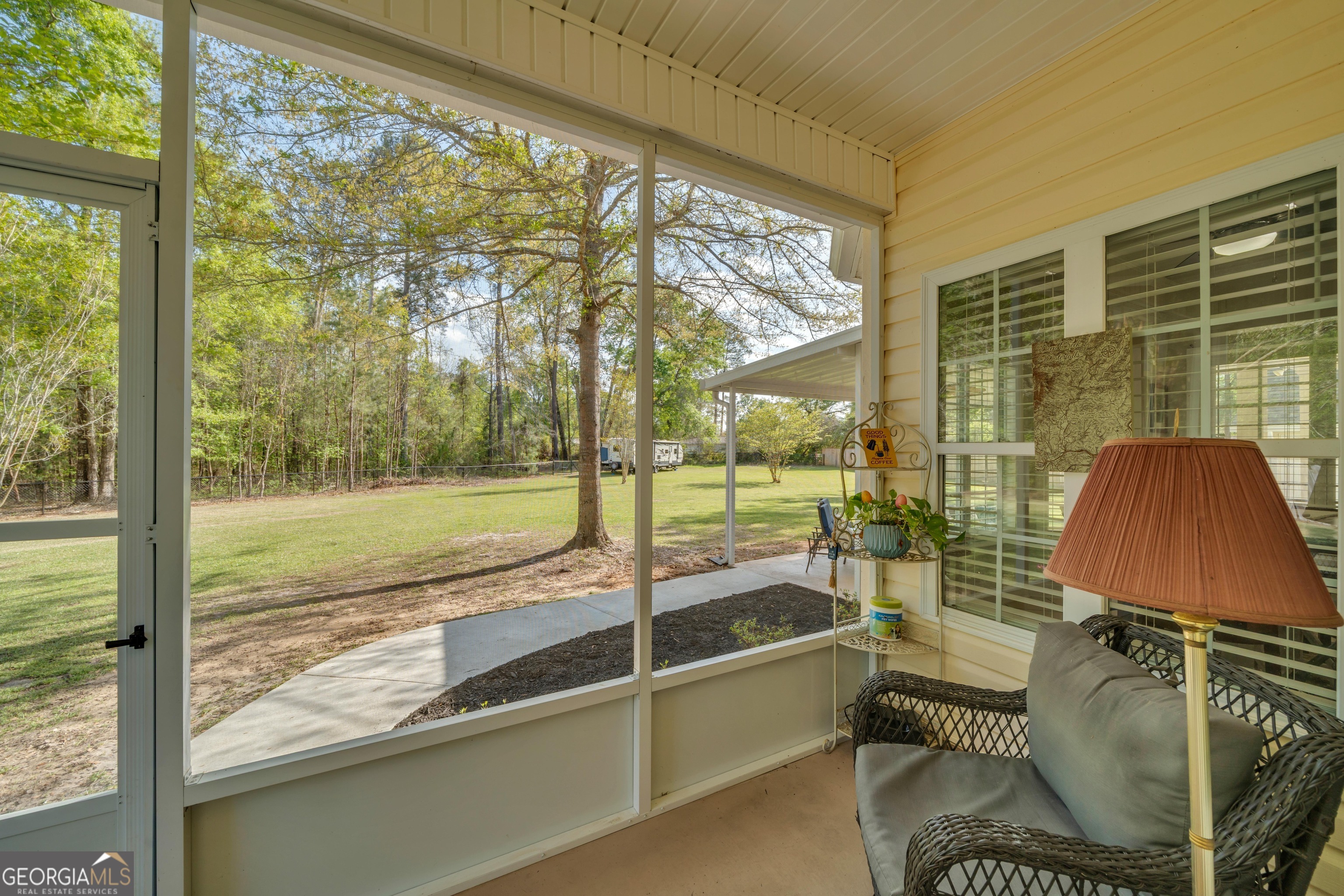 208 Hedge Row Dublin, GA 31021 - Photo 24 of 44