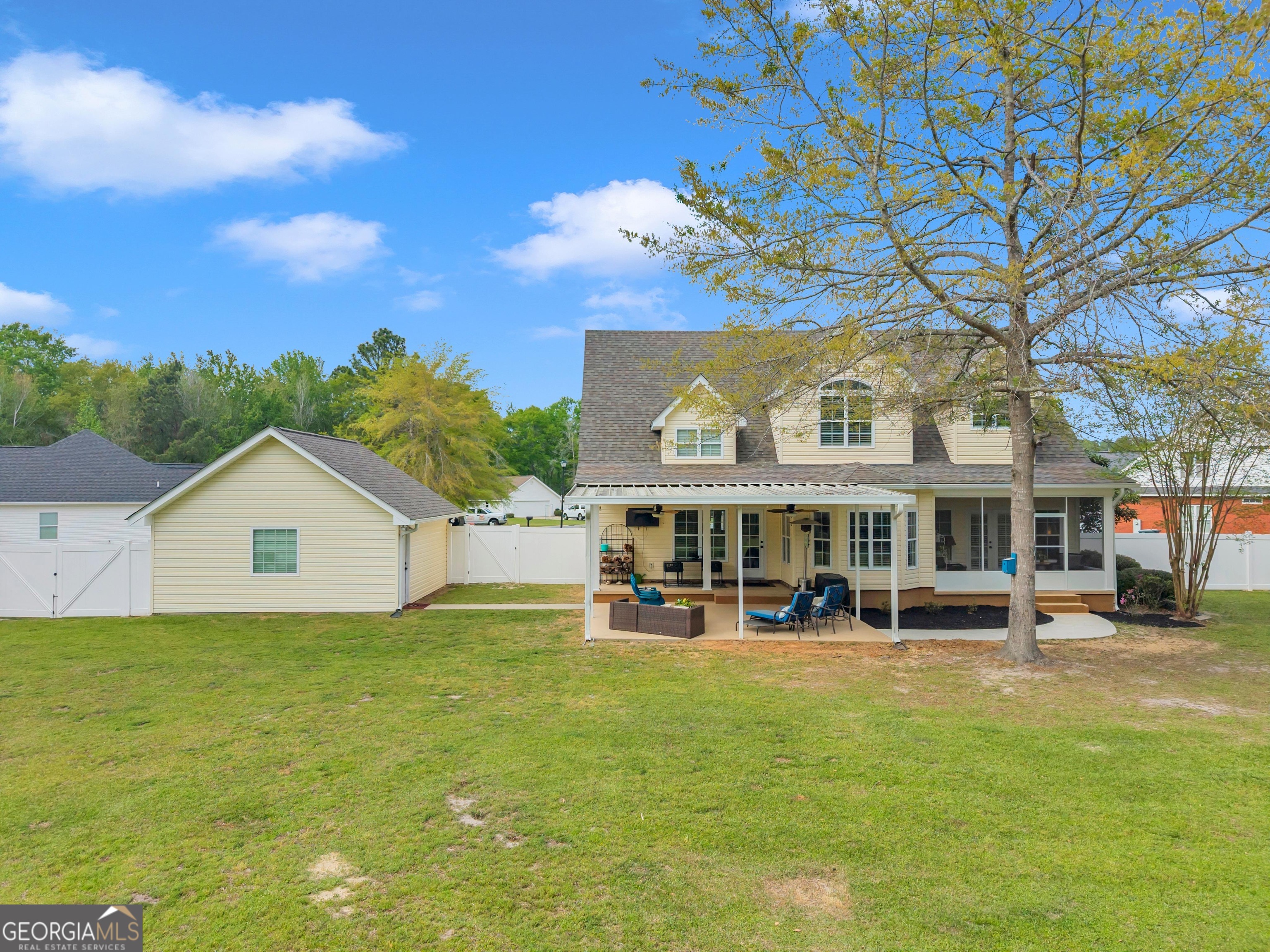 208 Hedge Row Dublin, GA 31021 - Photo 43 of 44