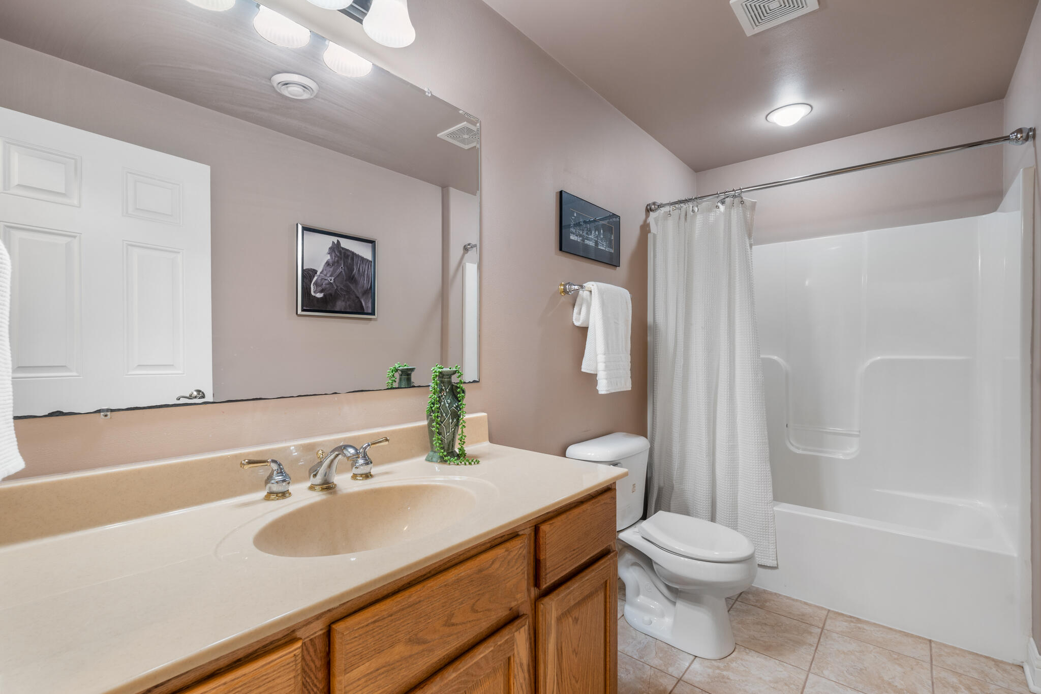 N97W14613 Rimrock Road Germantown, WI 53022 - Photo 42 of 55 N97W14613 Rimrock Rd, Germantown-39