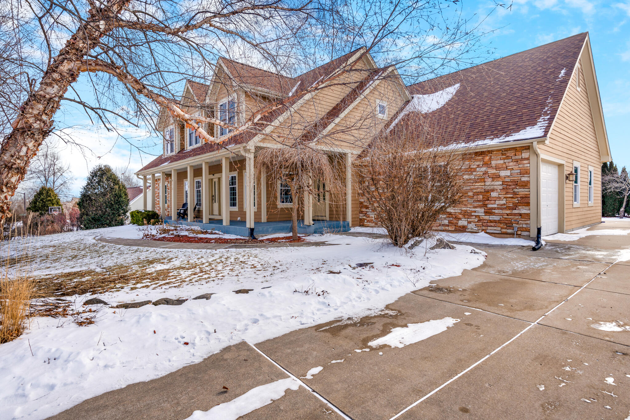 N97W14613 Rimrock Road Germantown, WI 53022 - Photo 6 of 55 N97W14613 Rimrock Rd, Germantown-03