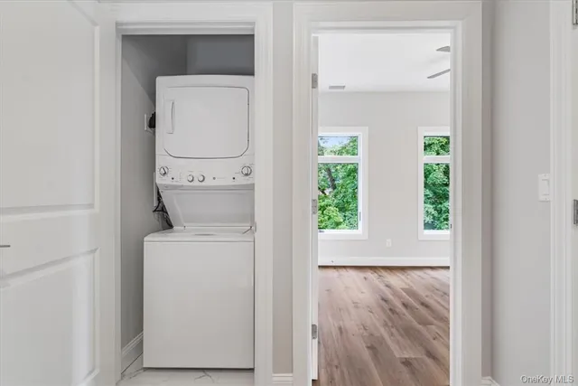 a view of washer and dryer