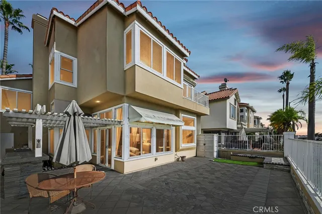 $2,250,000 | 5812 Spinnaker Bay Drive, Long Beach, CA 90803