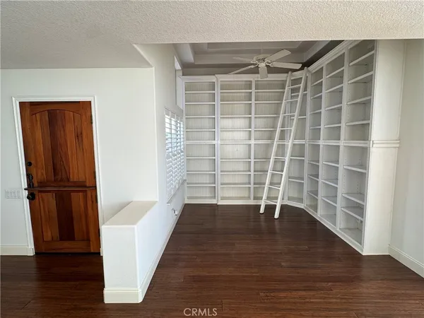 $2,100,000 | 5812 Spinnaker Bay Drive, Long Beach, CA 90803