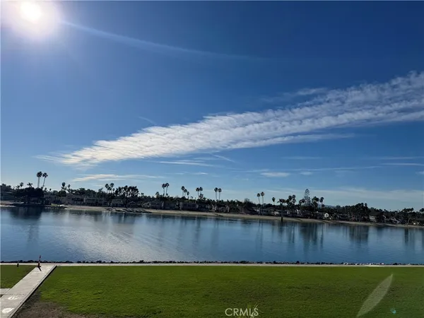 $2,100,000 | 5812 Spinnaker Bay Drive, Long Beach, CA 90803