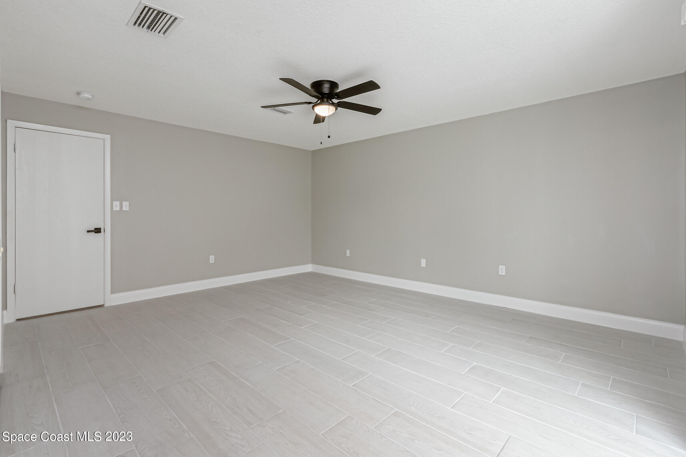 660 Crowberry Road Northeast Palm Bay, FL 32907 - Photo 15 of 48 Bedroom 2