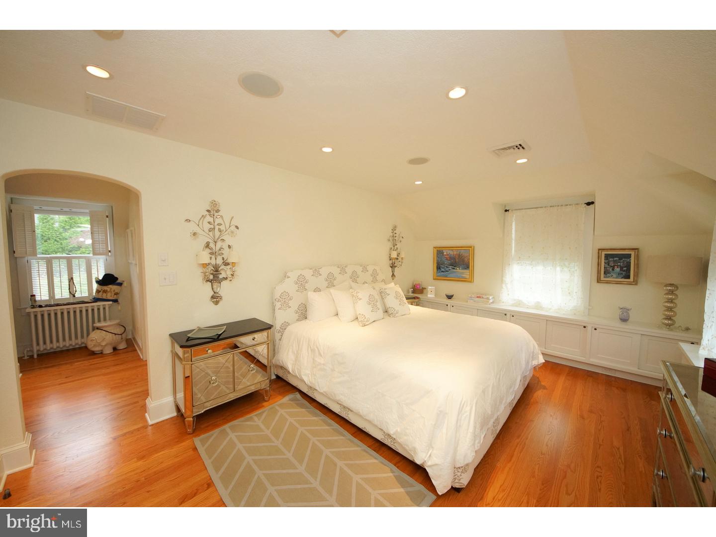 158 Terhune Road Princeton, NJ 08540 - Photo 11 of 22 Master Bedroom