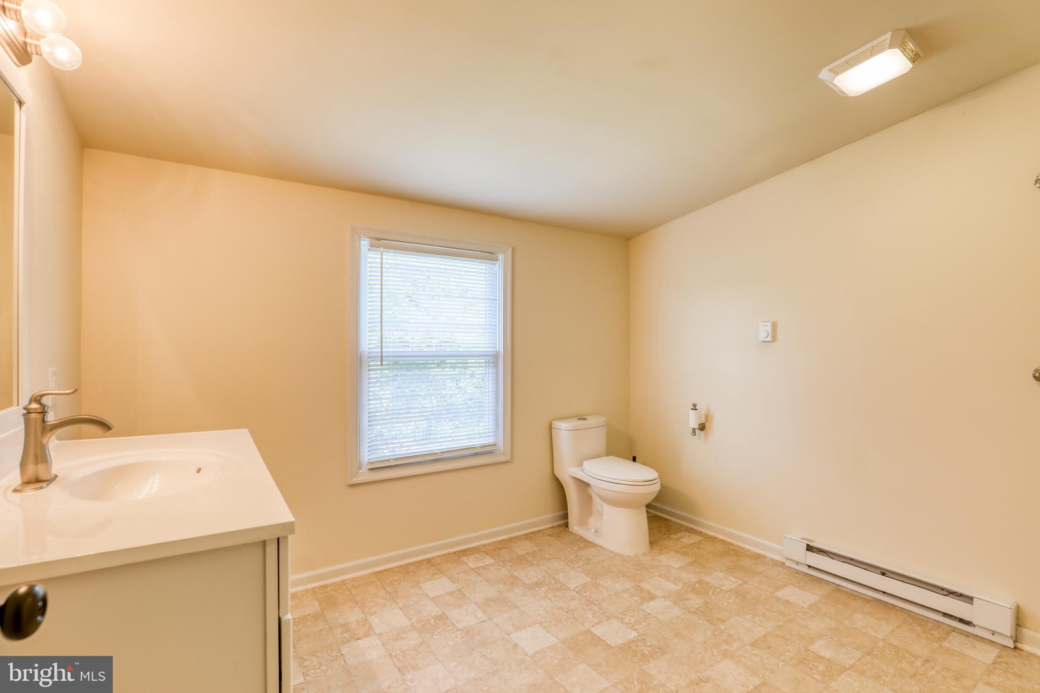 3318 Papermill Road Winchester, VA 22602 - Photo 25 of 33 Gallery Image 25