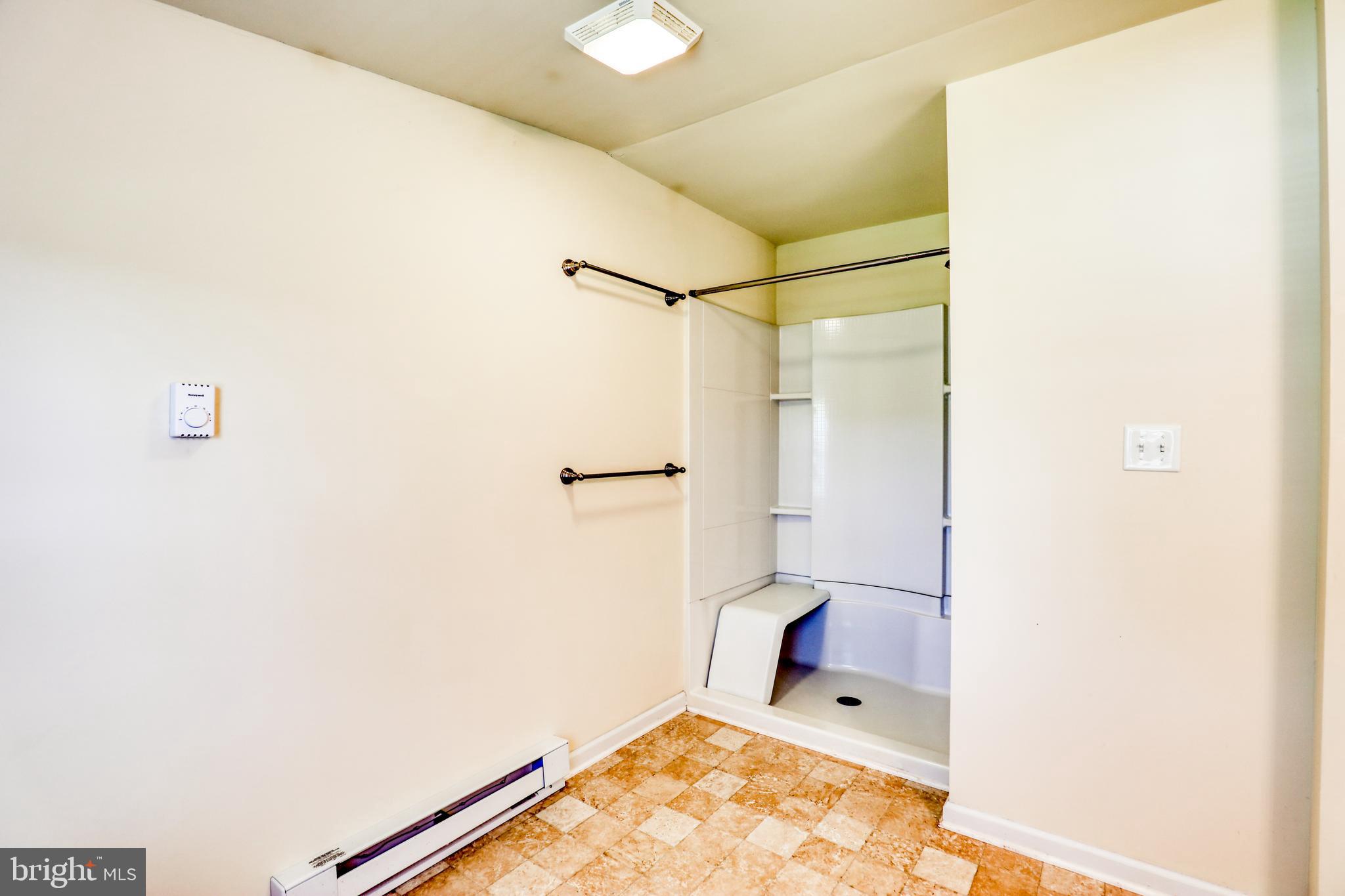 3318 Papermill Road Winchester, VA 22602 - Photo 26 of 33 Gallery Image 26