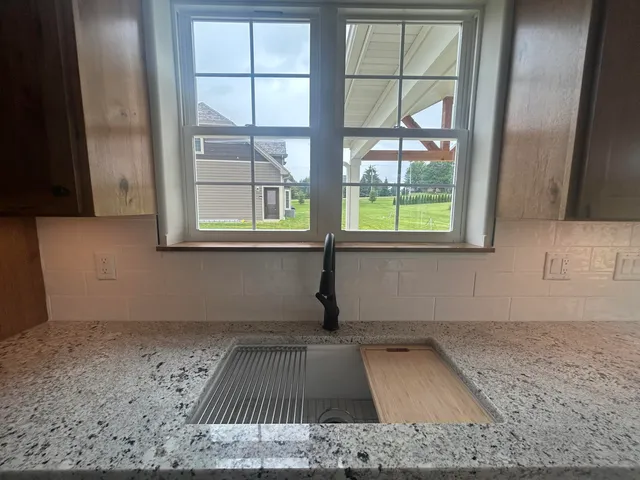 $619,900 | N684 South Hickory Hills Drive, Oconomowoc, WI 53066