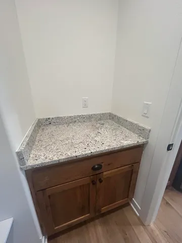 $619,900 | N684 South Hickory Hills Drive, Oconomowoc, WI 53066