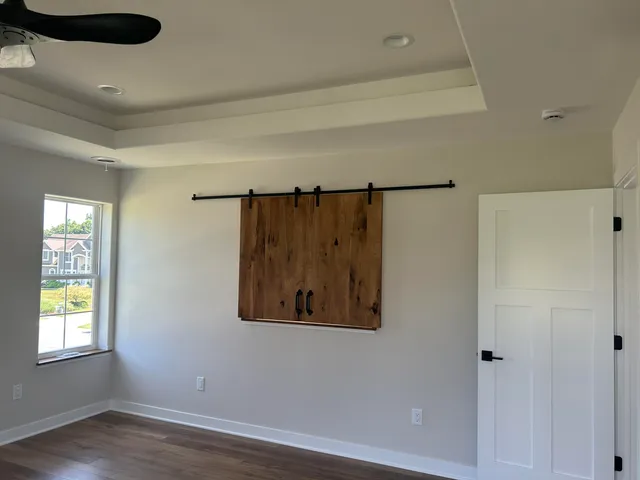 $619,900 | N684 South Hickory Hills Drive, Oconomowoc, WI 53066