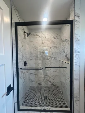 $619,900 | N684 South Hickory Hills Drive, Oconomowoc, WI 53066