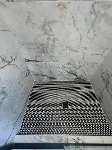 $619,900 | N684 South Hickory Hills Drive, Oconomowoc, WI 53066