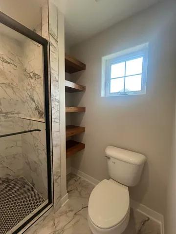 $619,900 | N684 South Hickory Hills Drive, Oconomowoc, WI 53066