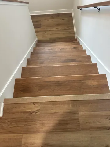 $619,900 | N684 South Hickory Hills Drive, Oconomowoc, WI 53066