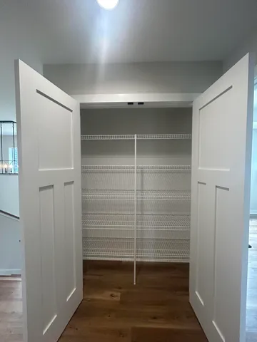 $619,900 | N684 South Hickory Hills Drive, Oconomowoc, WI 53066