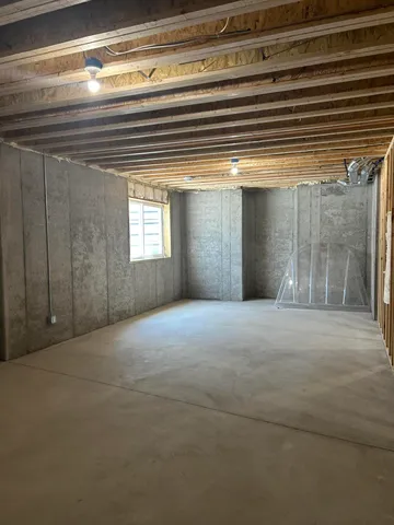 $619,900 | N684 South Hickory Hills Drive, Oconomowoc, WI 53066