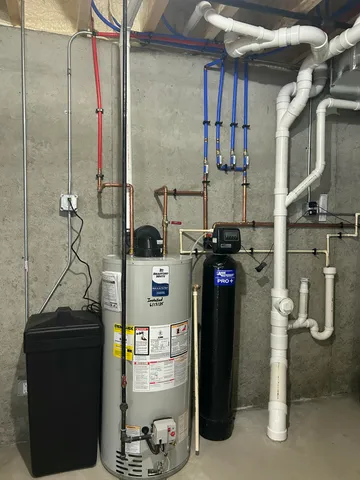 $619,900 | N684 South Hickory Hills Drive, Oconomowoc, WI 53066