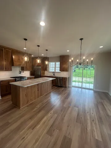 $619,900 | N684 South Hickory Hills Drive, Oconomowoc, WI 53066