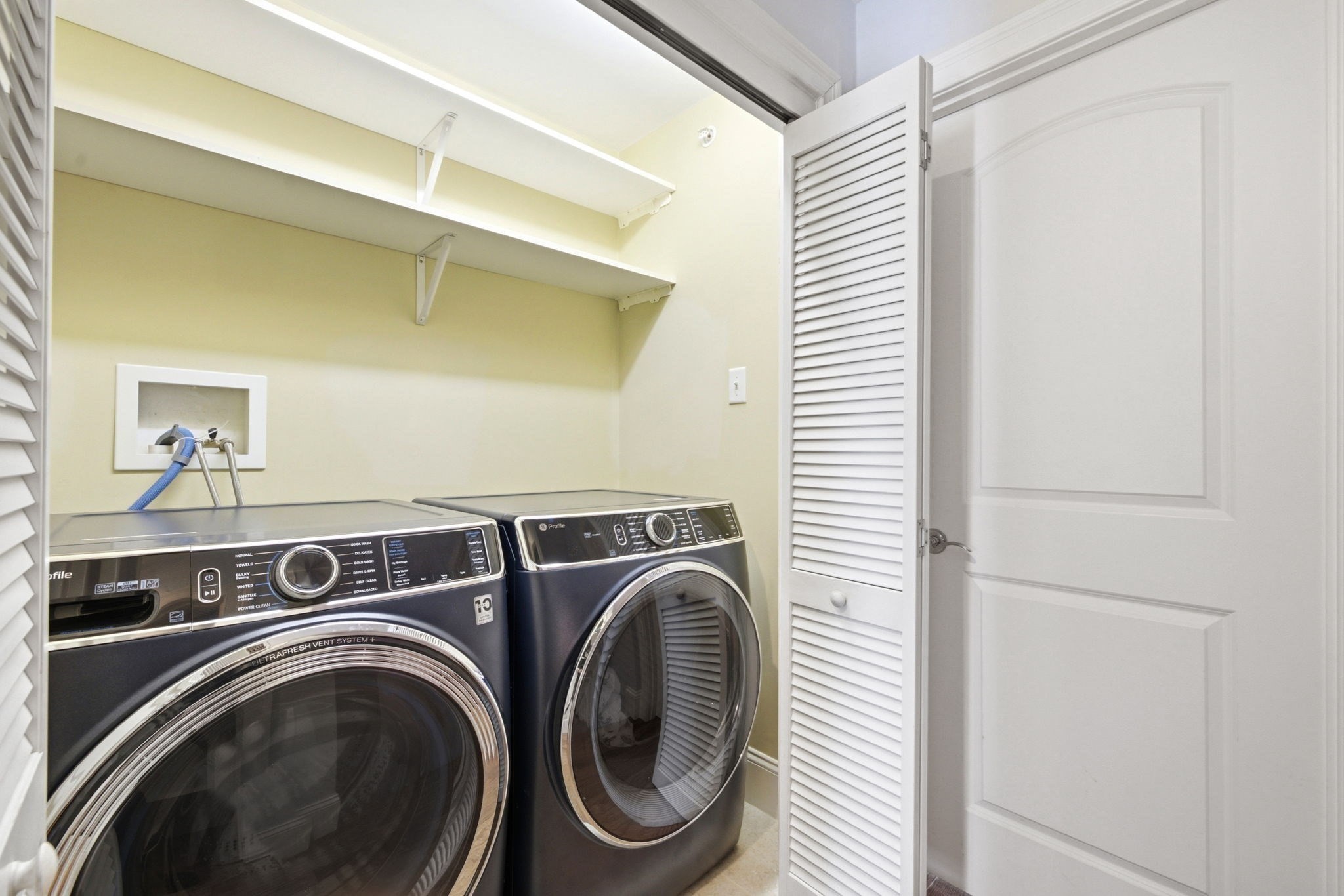 287 Langley Road, Unit 38 Newton, MA 02459 - Photo 26 of 29 Gallery Image 26