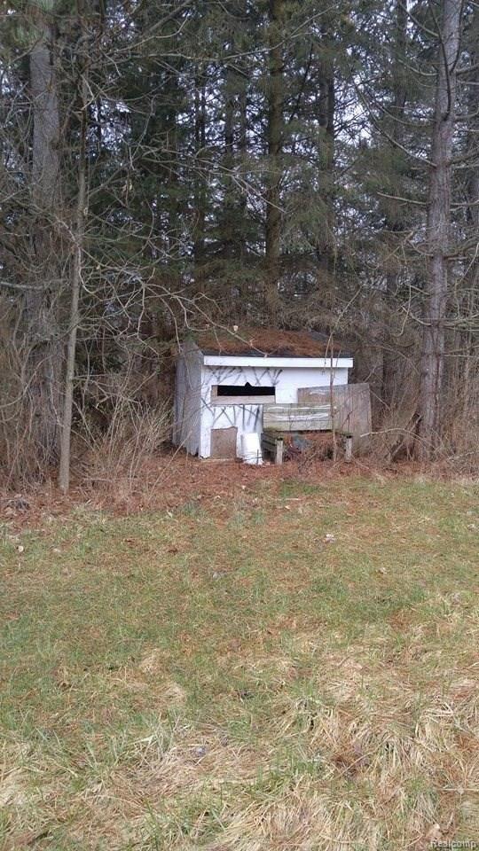 7121 Lapeer Road Davison, MI 48423 - Photo 5 of 31 37.jpg