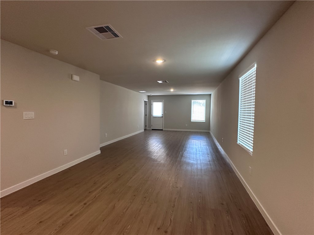 1606 Letty Corpus Christi, TX 78418 - Photo 3 of 10 Gallery Image 3