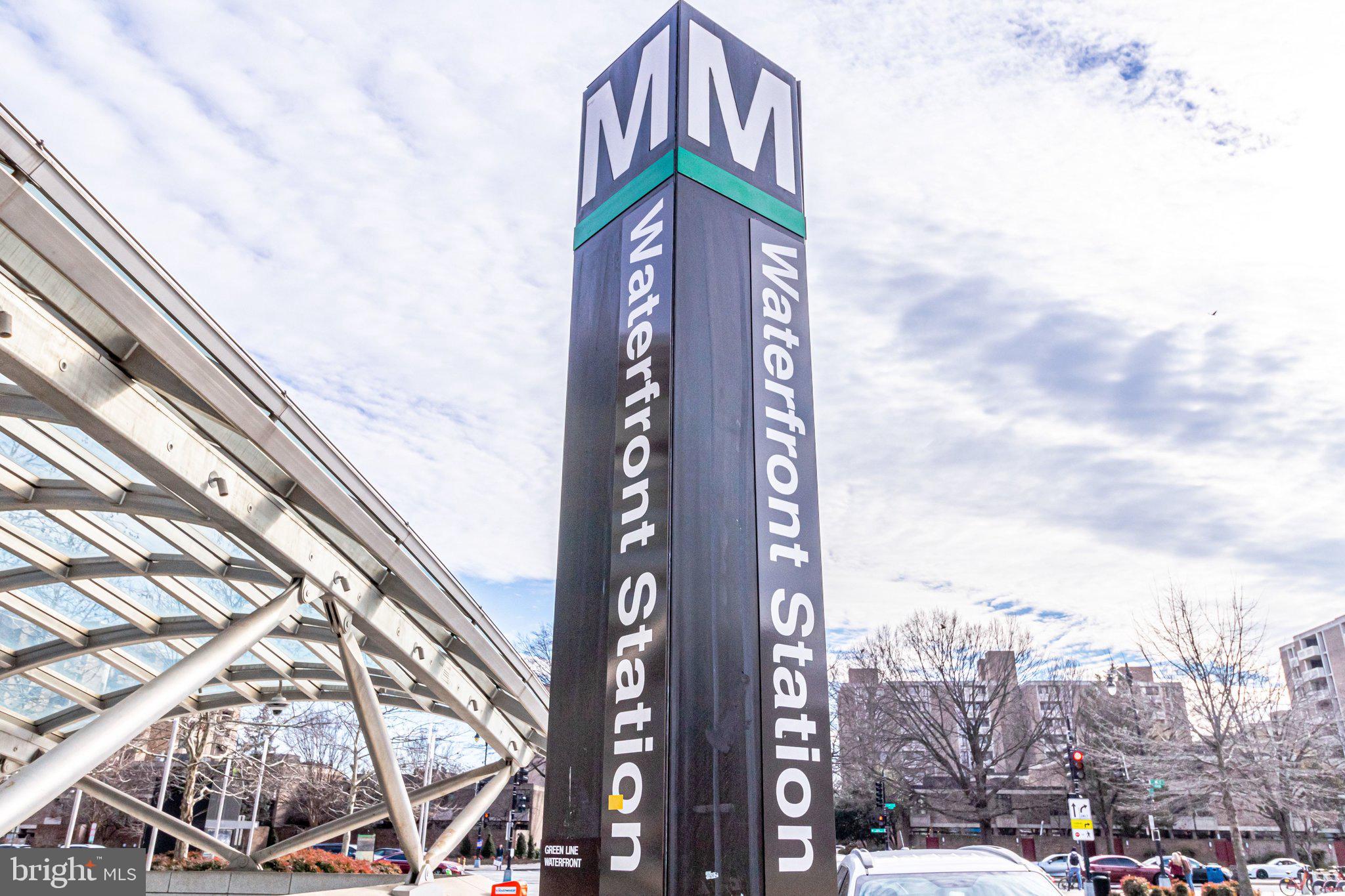 1245 4th Street Southwest, Unit E711 Washington, DC 20024 - Photo 26 of 33 a city view with tall buildings