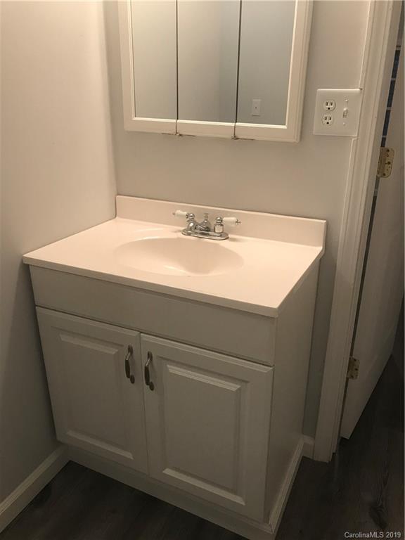 115 Cedar Road New London, NC 28127 - Photo 11 of 39 Gallery Image 11