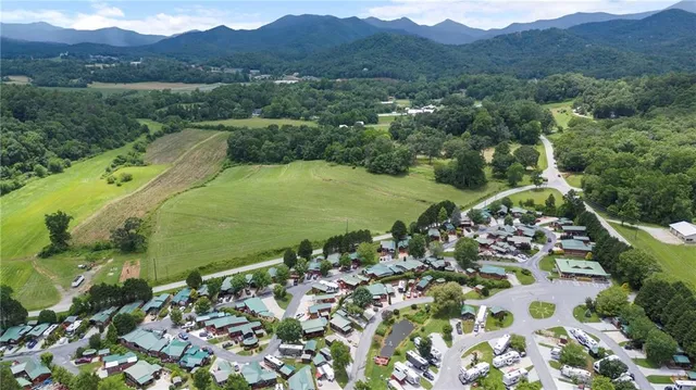 $220,000 | 106 River Vista Drive, Dillard, GA 30537