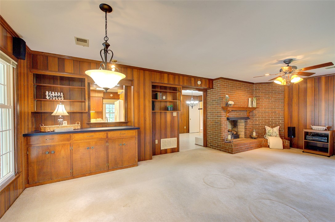 236 Connie Drive Pickens, SC 29671 - Photo 17 of 42