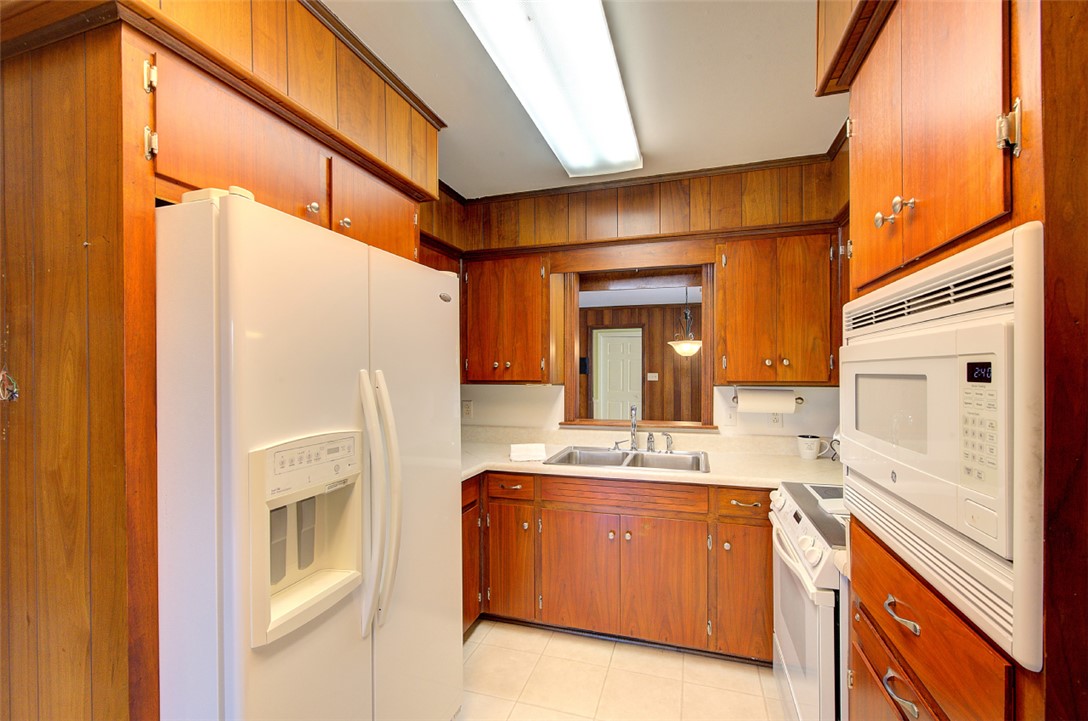 236 Connie Drive Pickens, SC 29671 - Photo 10 of 42