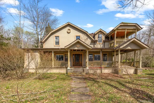 $928,000 | 18 Barley Road, Pine Hill, NY 12465