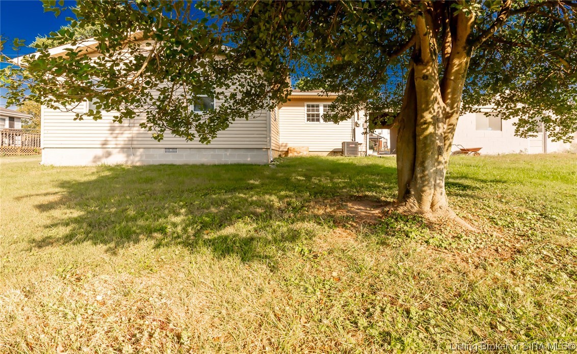 704 Castetter Road Henryville, IN 47126 - Photo 32 of 32 Gallery Image 32