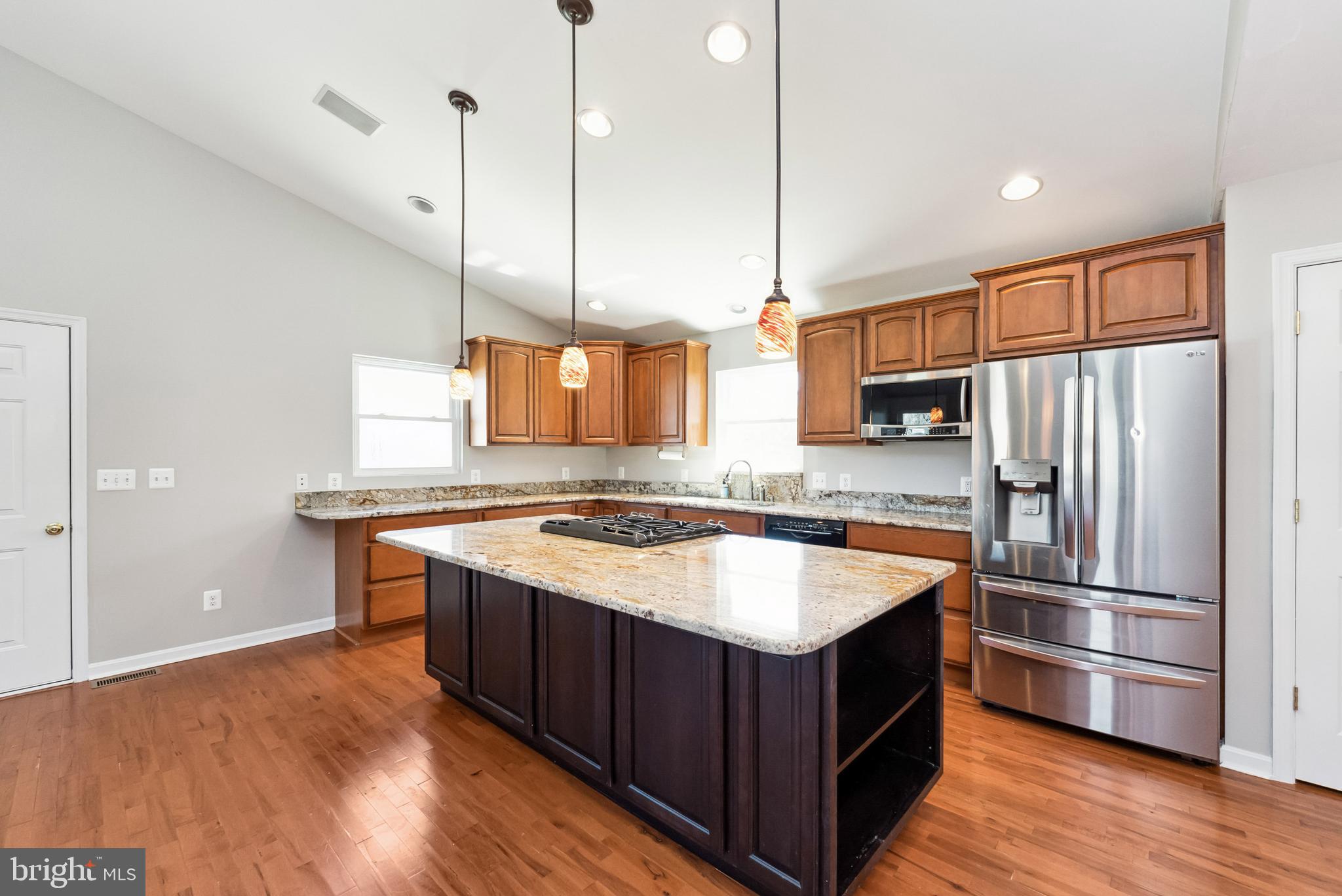 5215 Courtneys Corner Road Sumerduck, VA 22742 - Photo 54 of 132 TOP OF THE LINE APPLIANCES & CATHEDRAL CEILINGS