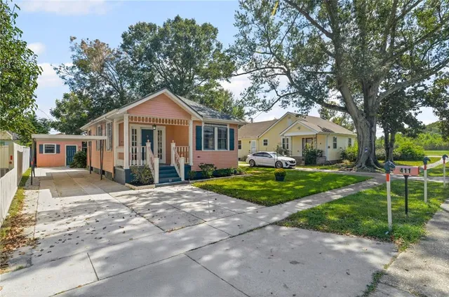 $200,000 | 411 Lebeau Street, Arabi, LA 70032