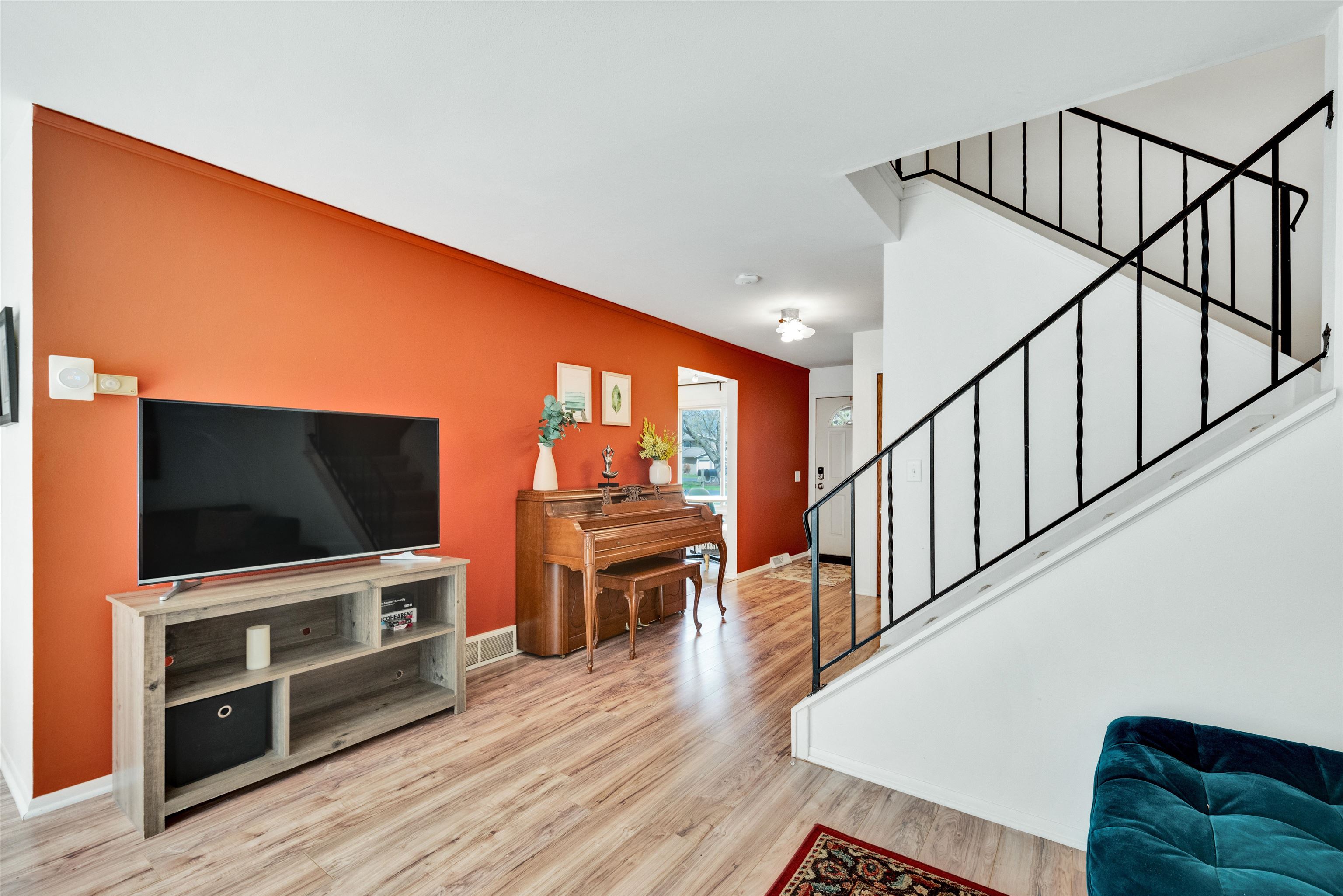 3512 Valley Ridge Road Middleton, WI 53562 - Photo 4 of 57