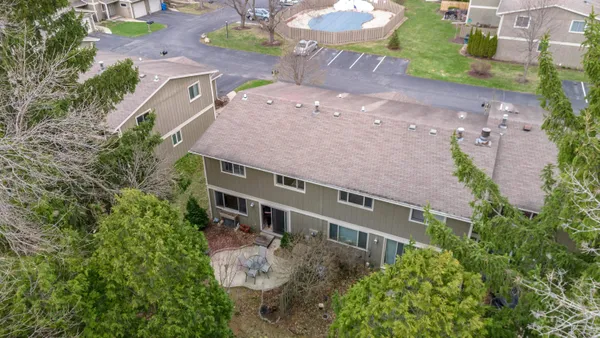 $350,000 | 3512 Valley Ridge Road, Middleton, WI 53562