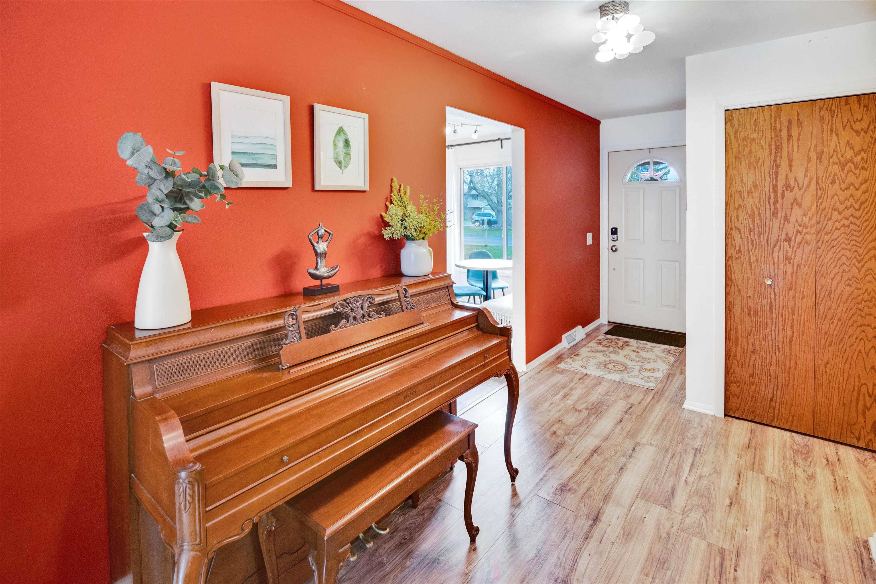 3512 Valley Ridge Road Middleton, WI 53562 - Photo 5 of 57