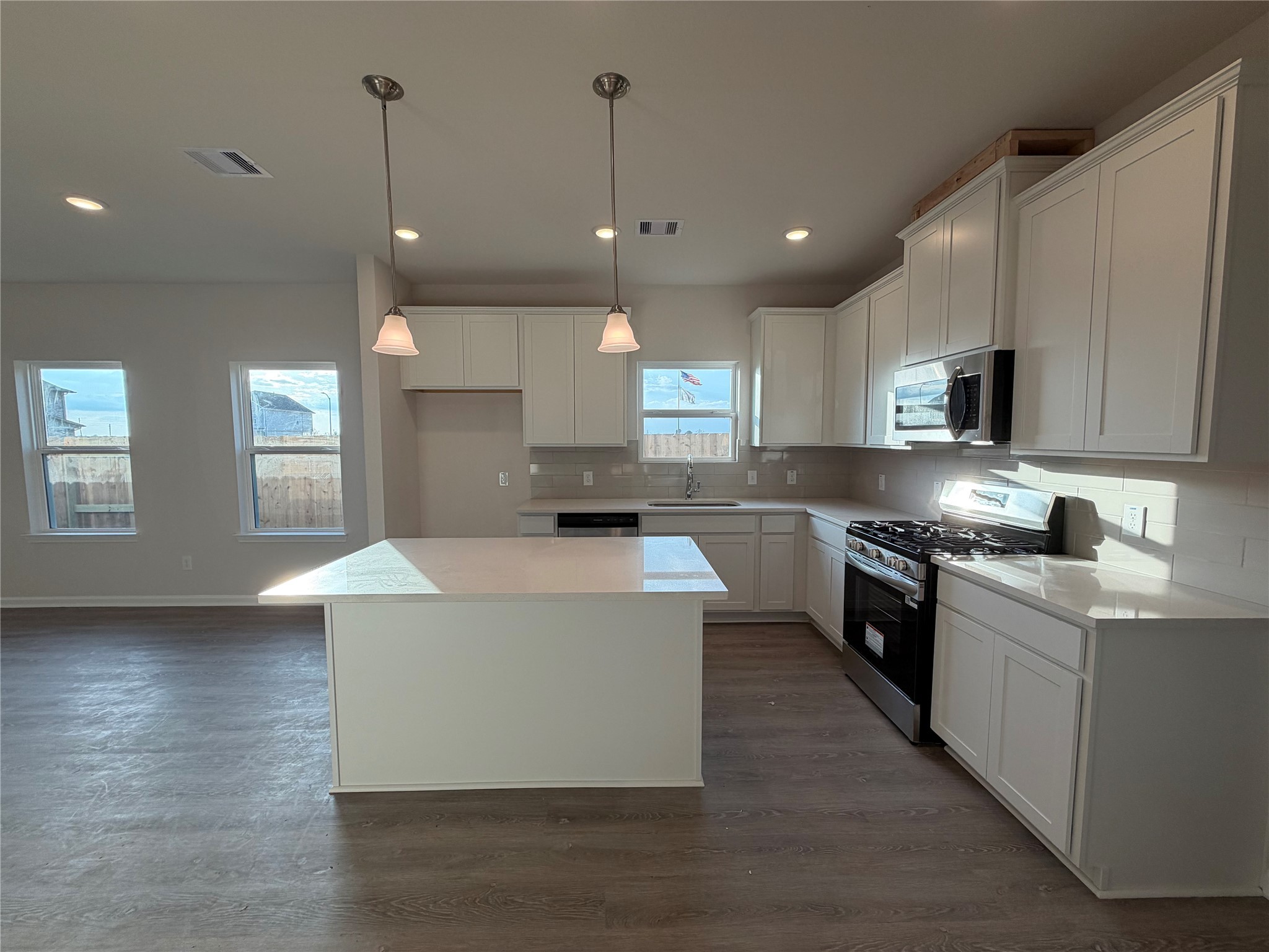 429 Stone Placa Trail Pattison, TX 77423 - Photo 4 of 17 The Mockingbird II- Kitchen