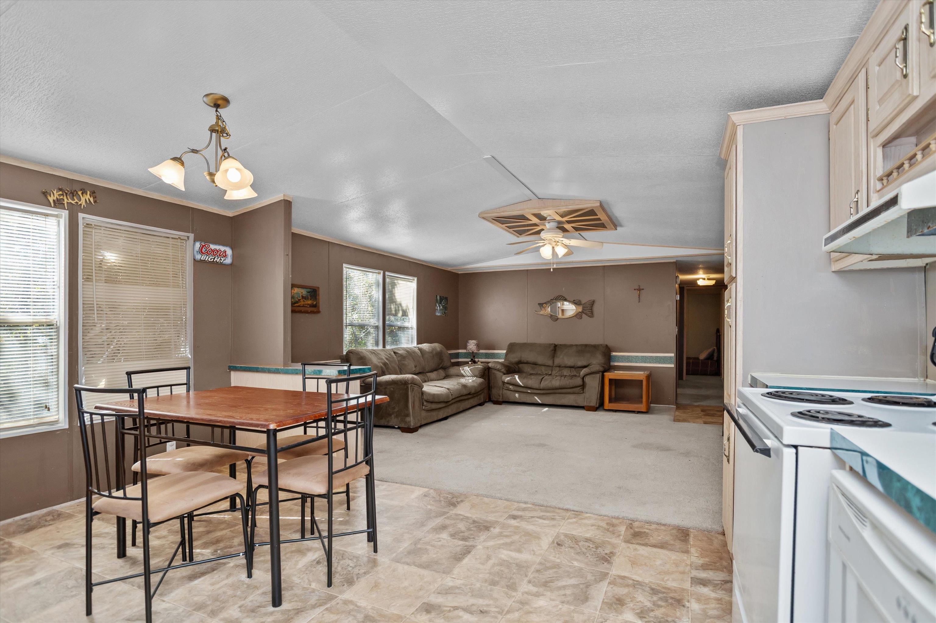 288 Cardinal Way Brookeland, TX 75931 - Photo 12 of 26