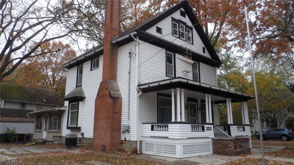 202 South Chestnut Street Kent, OH 44240 - Photo 31 of 35